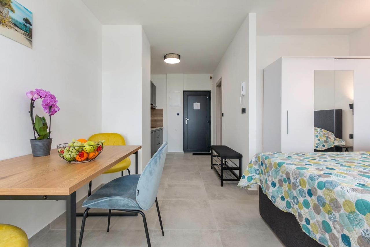 Tramonto Apartment Pula Exterior photo